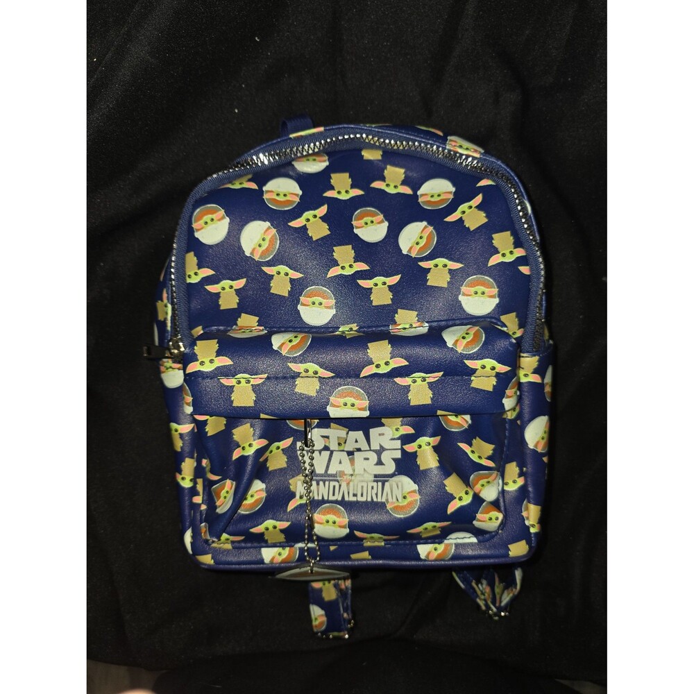 Like new star wars the child grogu baby Yoda mini backpack bookbag bag!